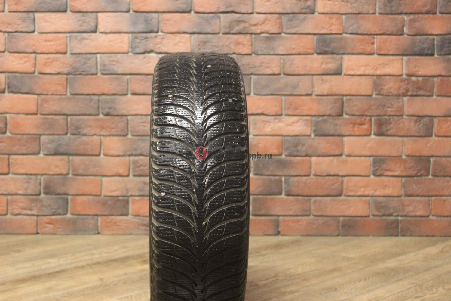 Зимние нешипованные шины R15 185/65 Goodyear Ultra Grip Ice + бу Лип. (6-7 мм.)