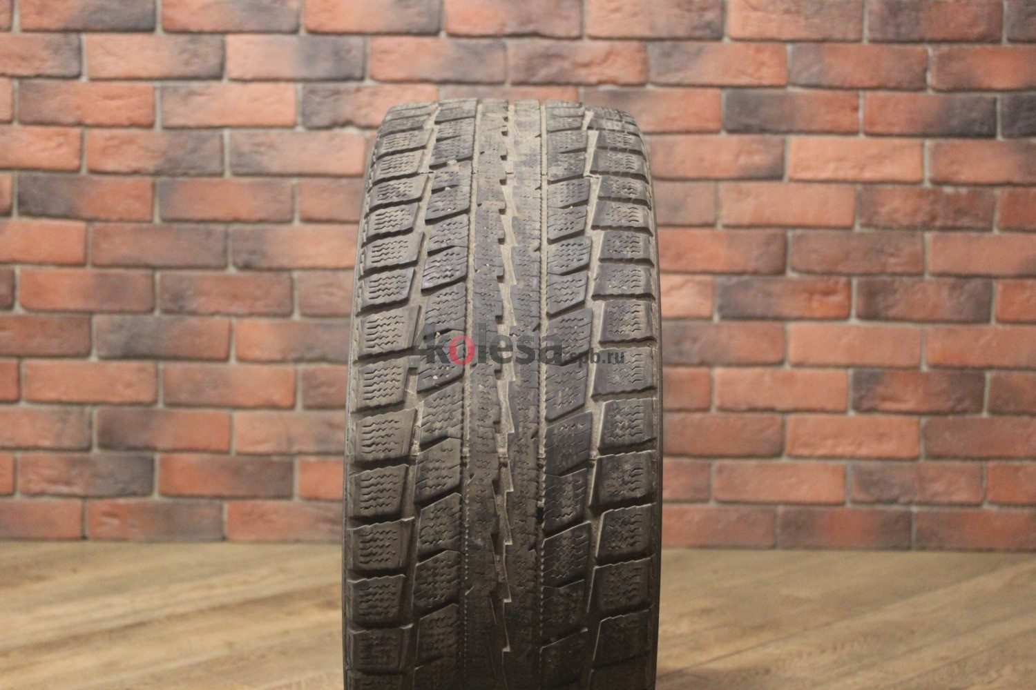 Зимние нешипованные шины R16 205/55 Dunlop Graspic DS2 бу Лип. (4-5 мм.)