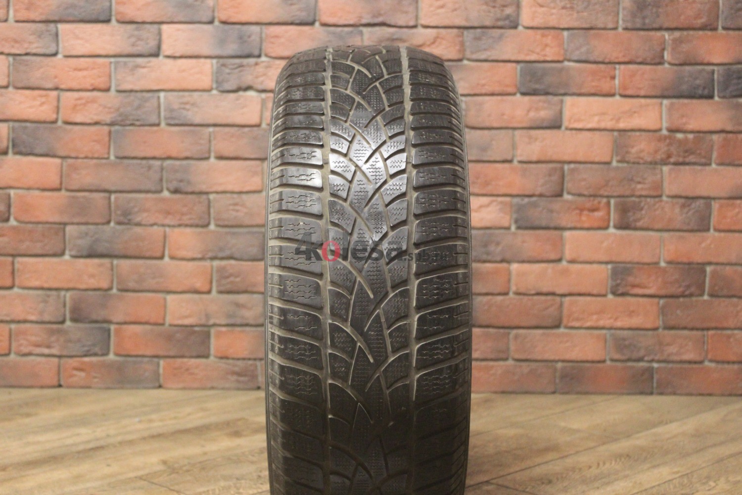 Зимние нешипованные шины R16 225/60 Dunlop SP Winter Sport 3D бу Лип. (4-5 мм.)