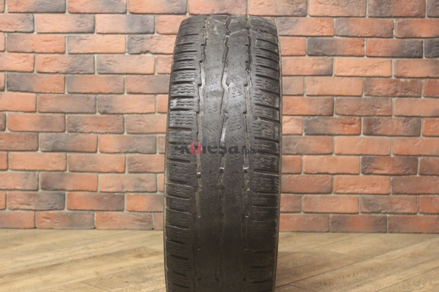 Зимние нешипованные шины R16C 235/65 Michelin Agilis Alpin бу Лип. (4-5 мм.)