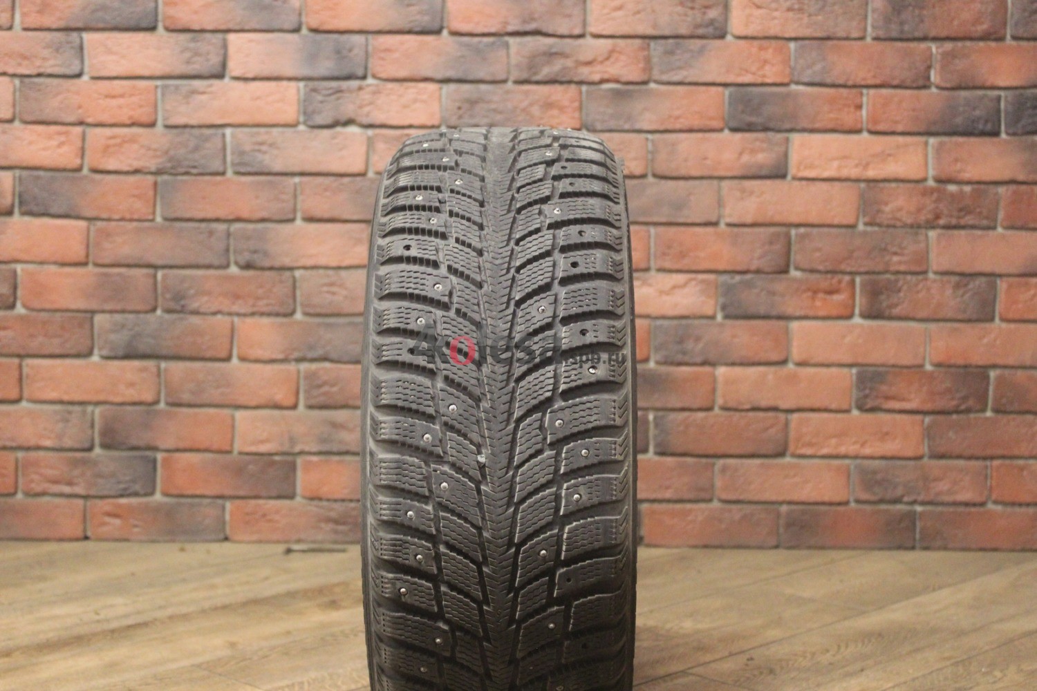 Зимние шипованные шины R16 205/50 Nokian Tyres Hakkapeliitta 2 бу (6-7 мм.) остаток шипов 70-100%