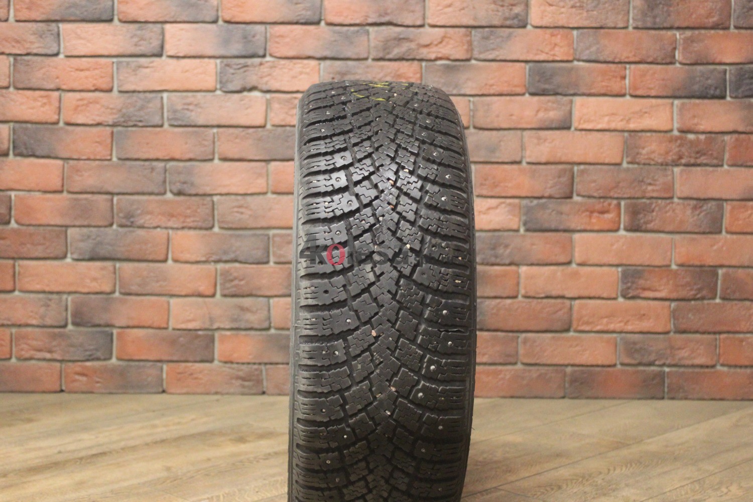 Зимние шипованные шины R16 205/55 Nokian Tyres Hakkapeliitta 1 бу (6-7 мм.) остаток шипов 70-100%