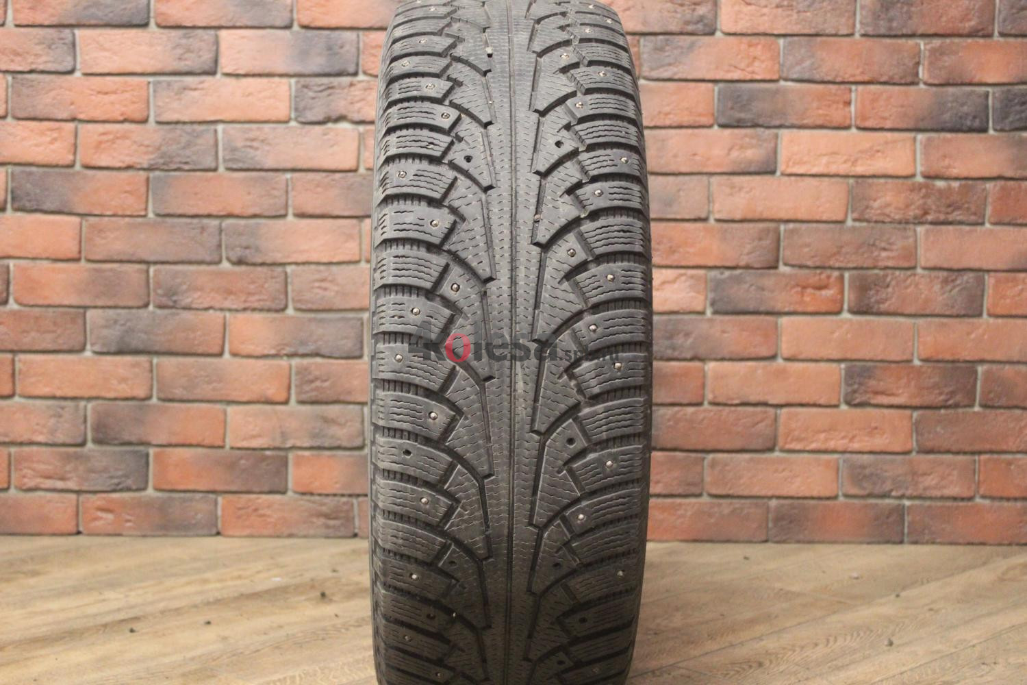 Зимние шипованные шины R17 245/65 Nokian Tyres Hakkapeliitta 5 бу (6-7 мм.) остаток шипов 70-100%