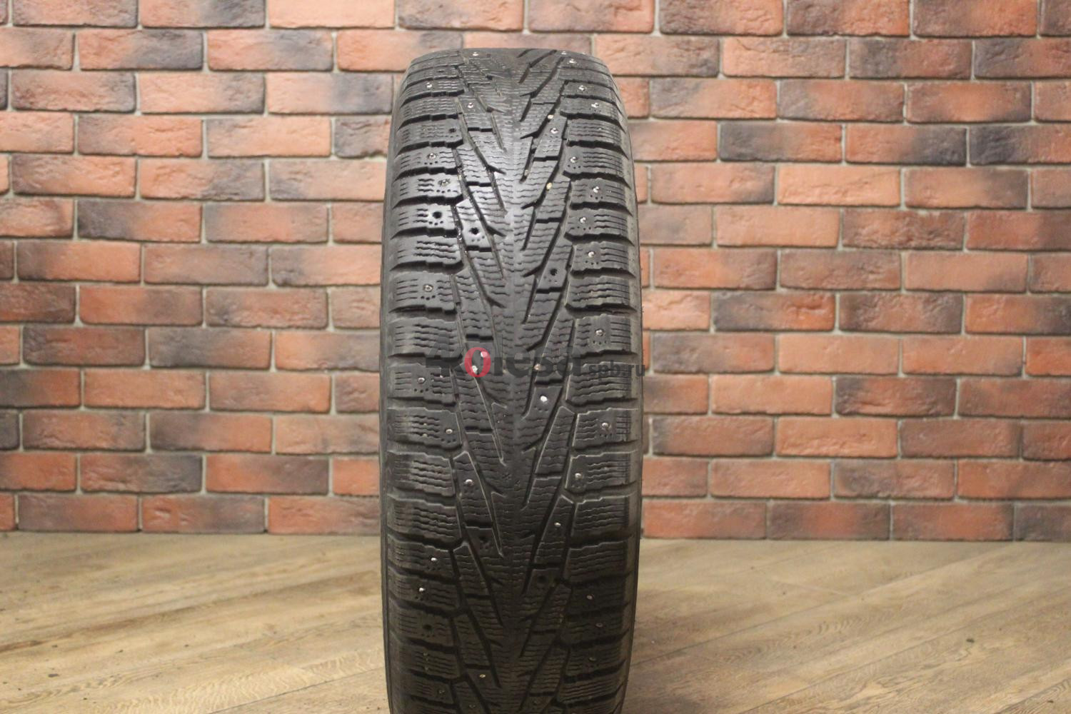 Зимние шипованные шины R17 225/65 Nokian Tyres Hakkapeliitta 7 бу (6-7 мм.) остаток шипов 70-100%