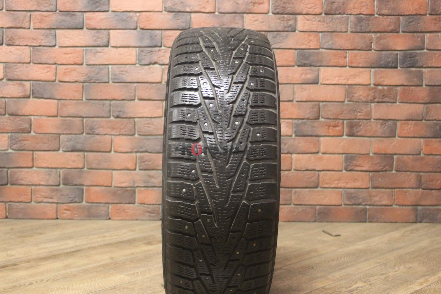 Зимние шипованные шины R17 225/60 Nokian Tyres Hakkapeliitta 7 RFT бу (4-5 мм.) остаток шипов 0-25%