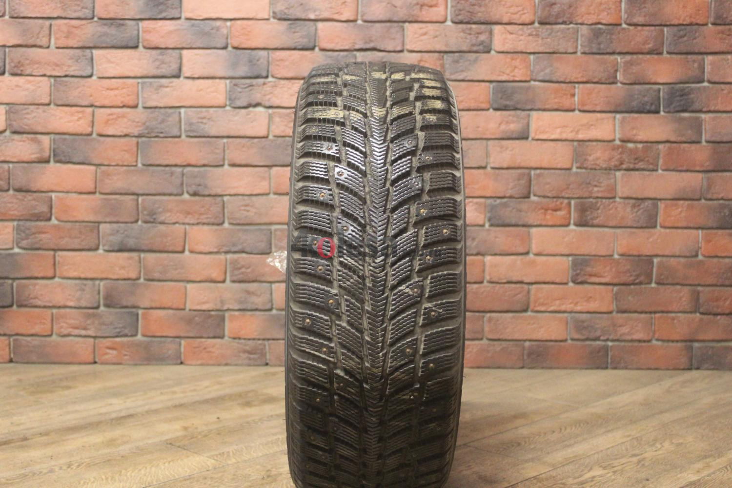 Зимние шипованные шины R17 225/55 Nokian Tyres Hakkapeliitta 2 бу (8-9 мм.) остаток шипов 70-100%