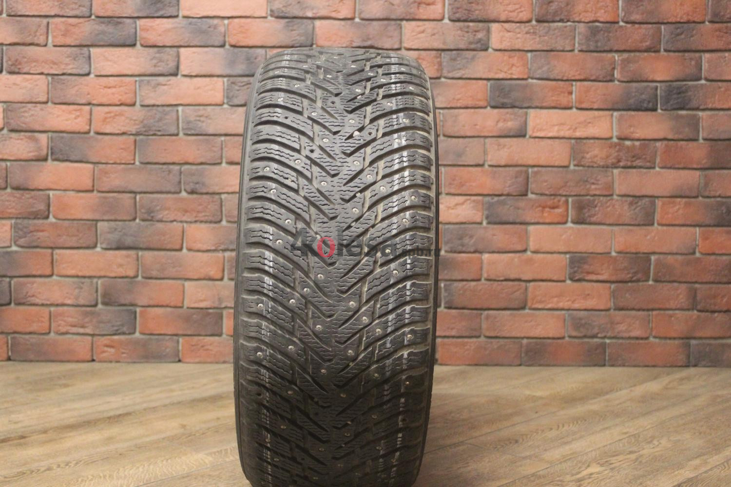 Зимние шипованные шины R18 245/50 Nokian Tyres Hakkapeliitta 8 бу (6-7 мм.) остаток шипов 70-100%