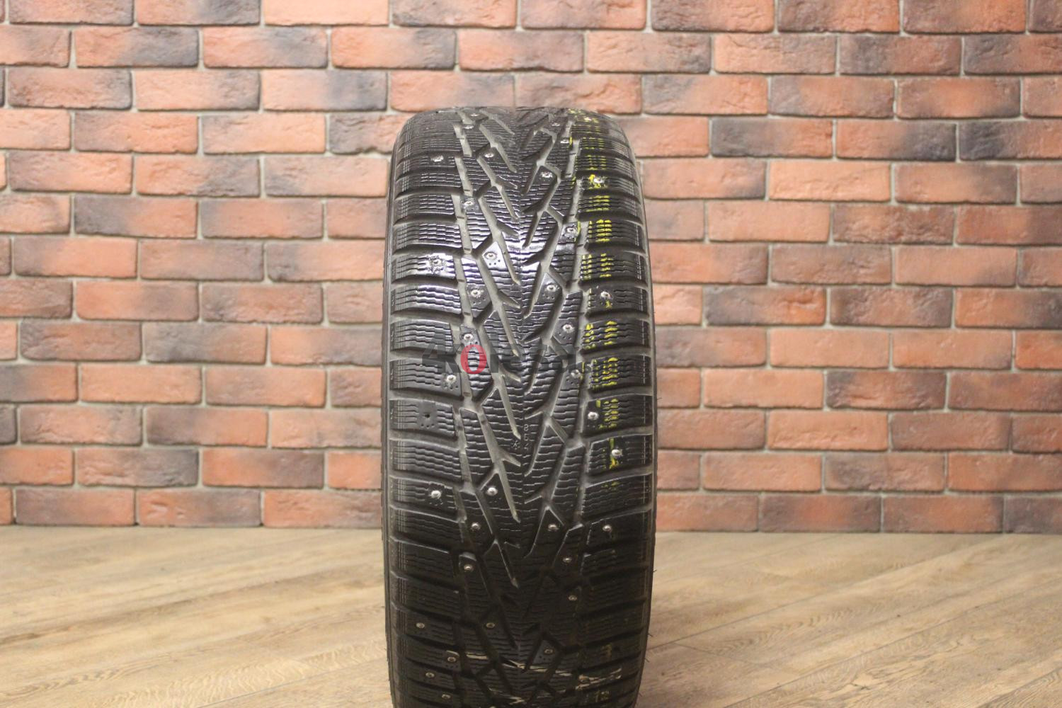 Зимние шипованные шины R16 225/55 Nokian Tyres Hakkapeliitta 7 бу (8-9 мм.) остаток шипов 70-100%