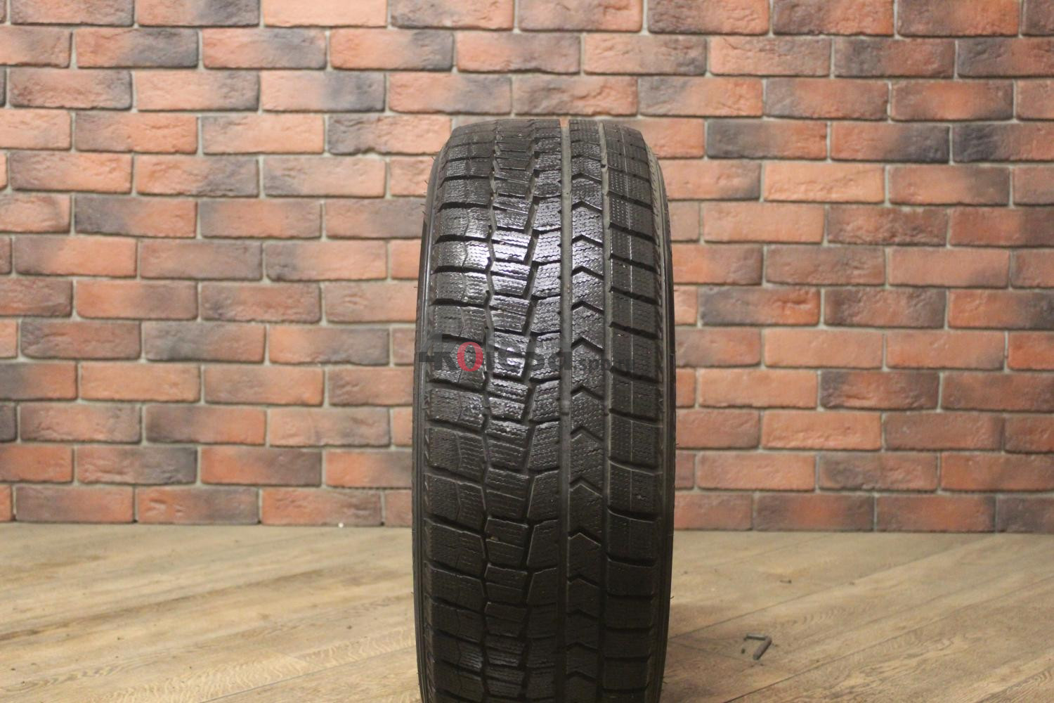 Зимние нешипованные шины R17 205/50 Dunlop Winter Maxx WM02 бу Лип. (8-9 мм.)