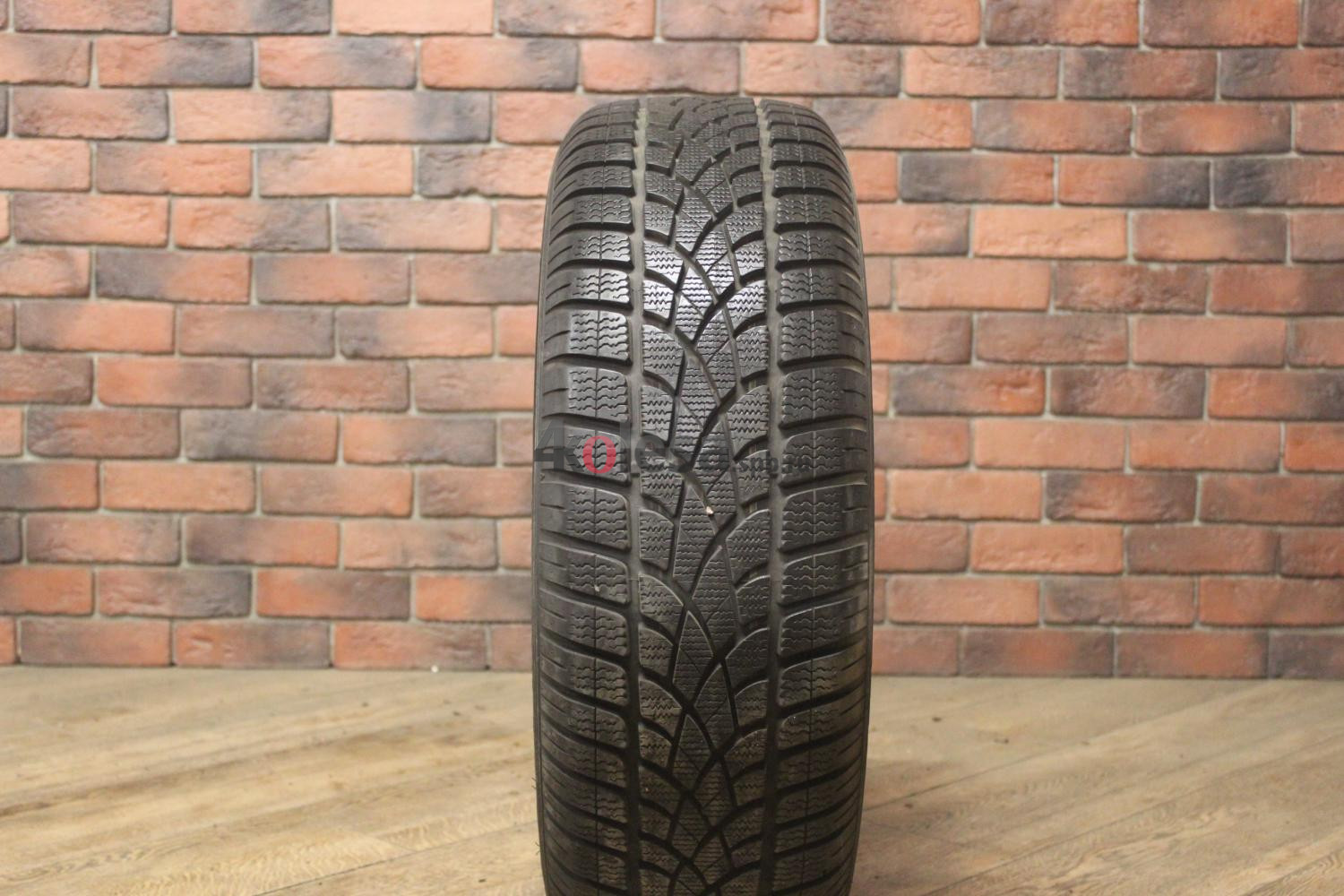 Зимние нешипованные шины R17C 215/60 Dunlop SP Winter Sport 3D бу Лип. (8-9 мм.)