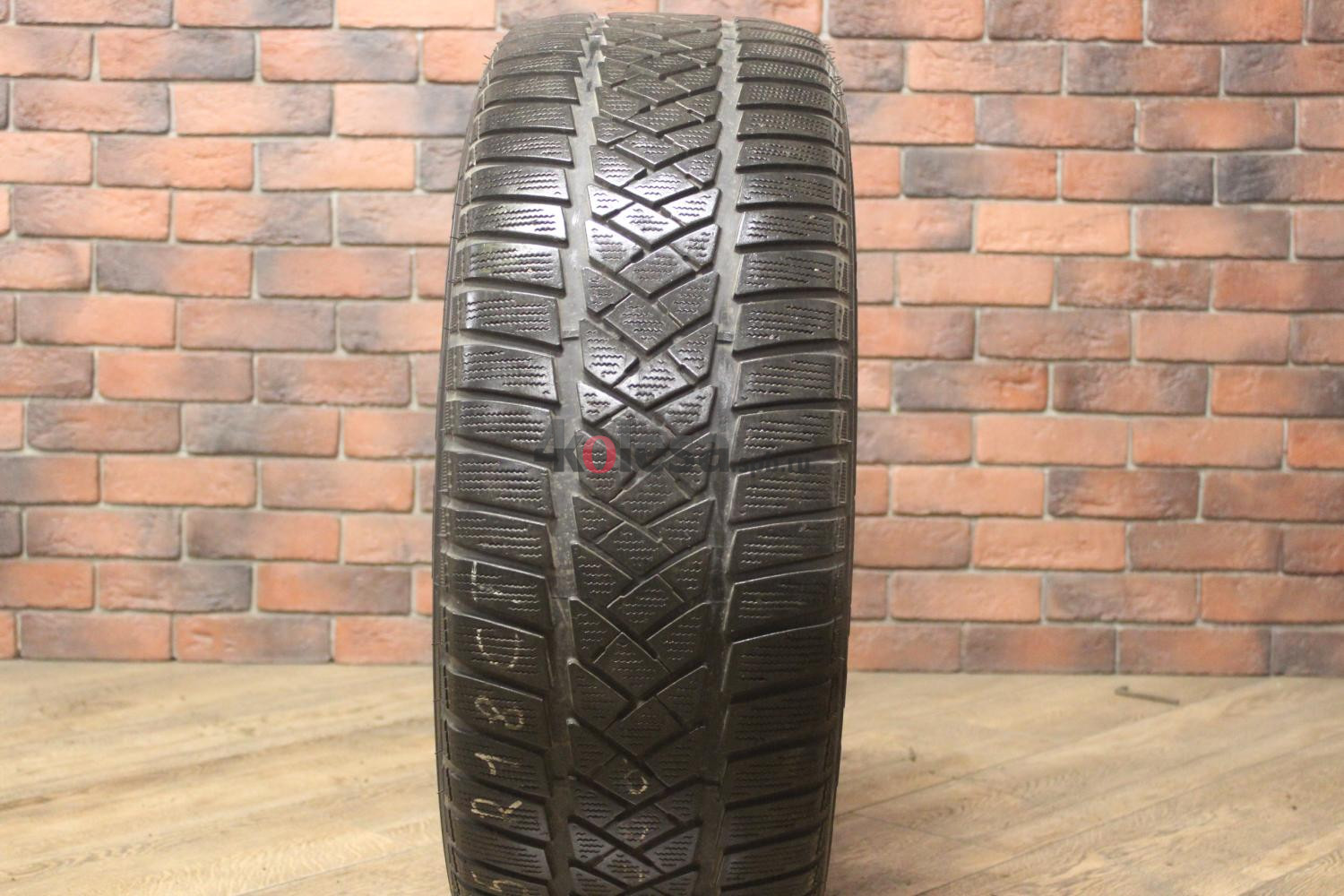 Зимние нешипованные шины R18 255/55 Dunlop Grandtrek WT M2 бу Лип. (4-5 мм.)