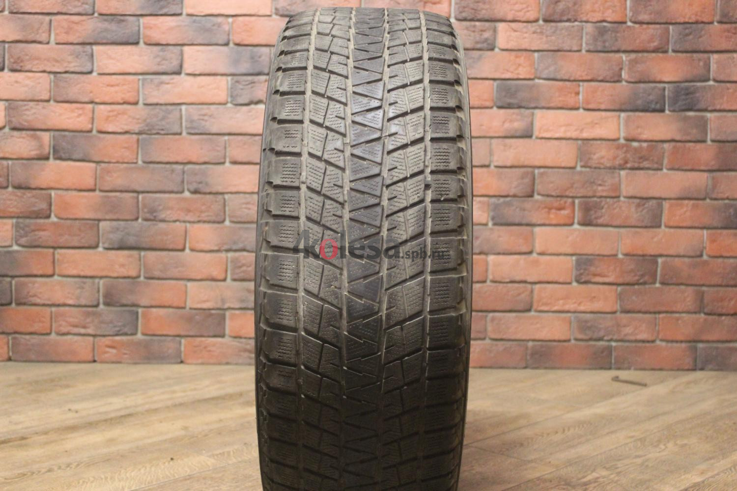 Зимние нешипованные шины R18 245/60 Bridgestone Blizzak DM-V1 бу Лип. (4-5 мм.)
