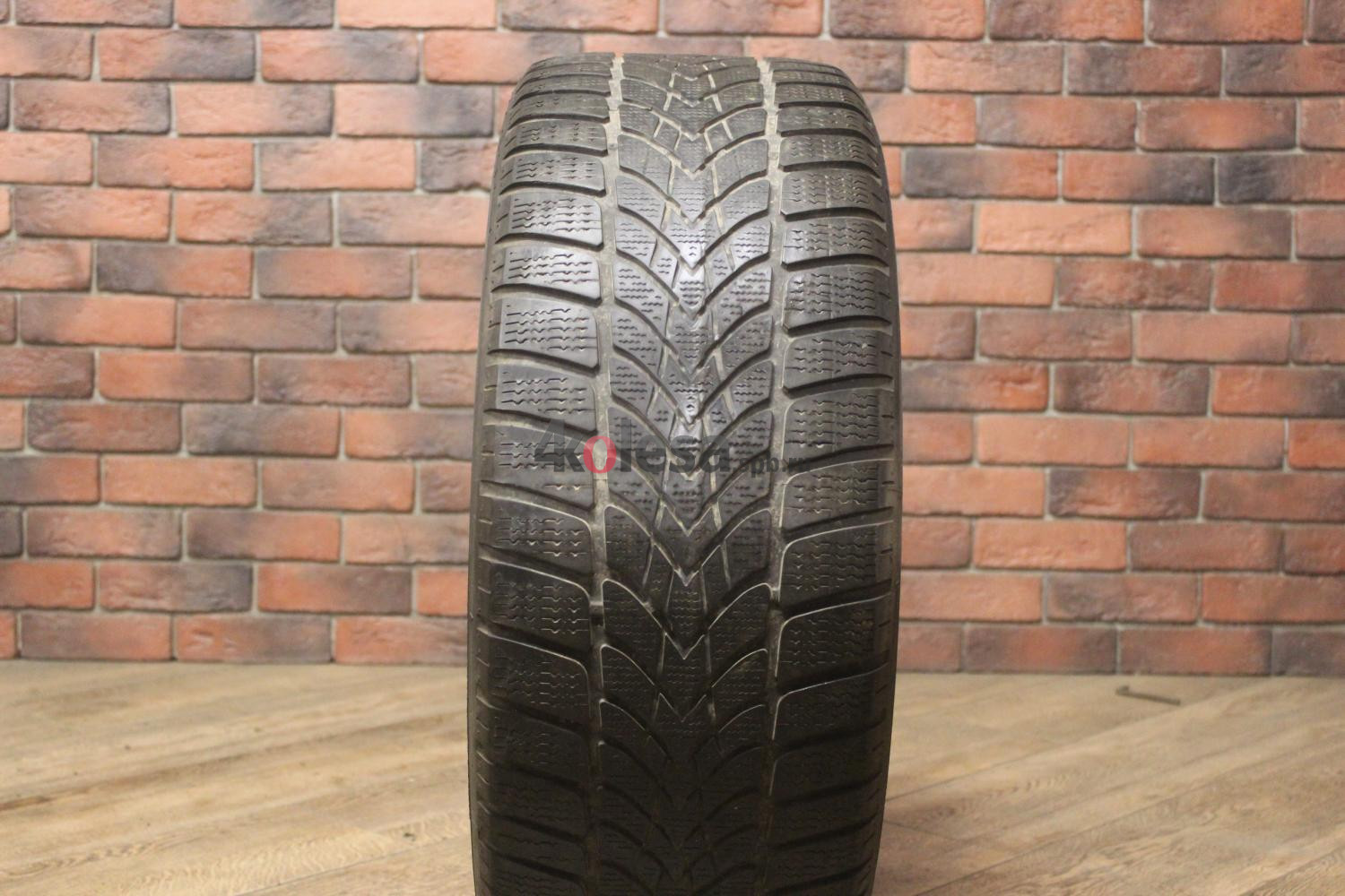 Зимние нешипованные шины R18 245/50 Dunlop SP Winter Sport 4D бу Лип. (4-5 мм.)