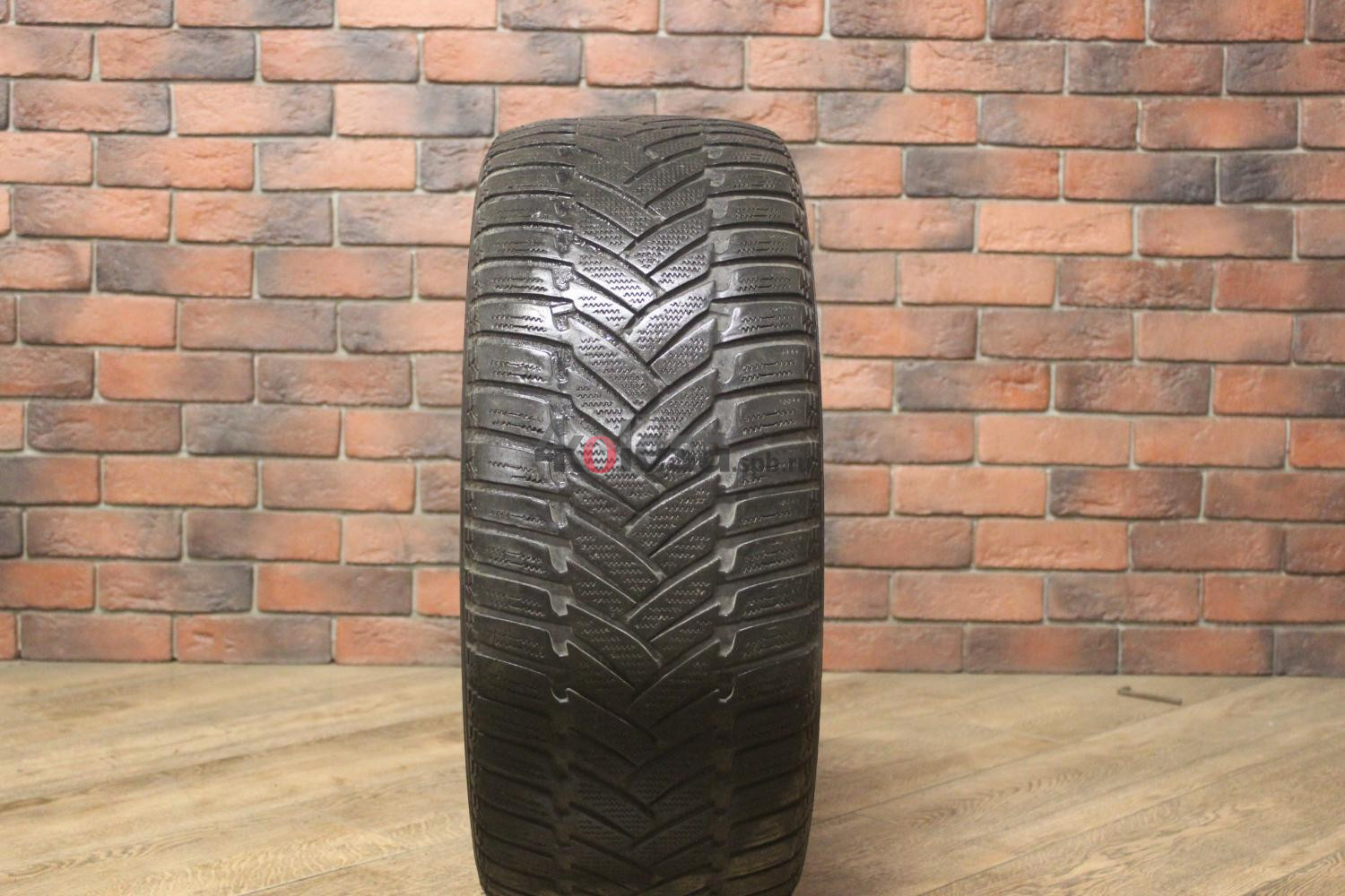 Зимние нешипованные шины R18 245/45 Dunlop SP Winter Sport M3 RFT бу Лип. (4-5 мм.)