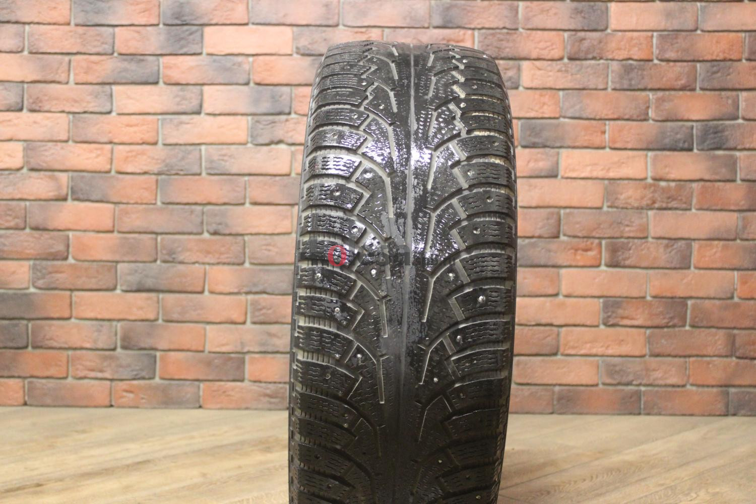 Зимние шипованные шины R18 255/60 Nokian Tyres Hakkapeliitta 5 бу (4-5 мм.) остаток шипов 0-25%