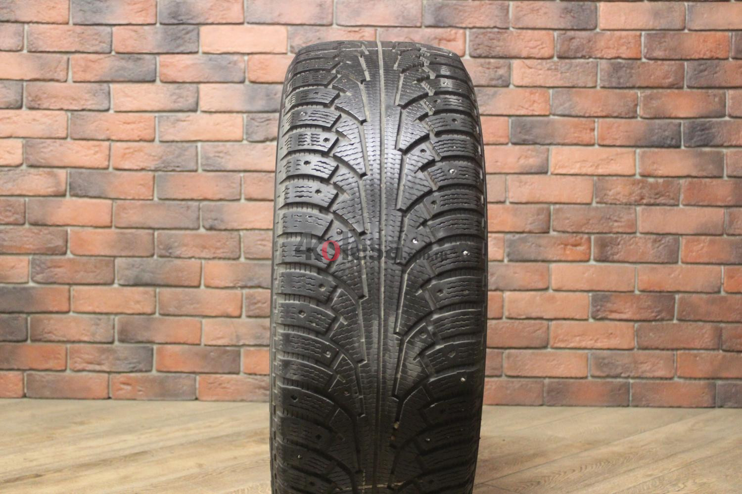 Зимние шипованные шины R18 255/60 Nokian Tyres Nordman 5 бу (6-7 мм.) остаток шипов 0-25%
