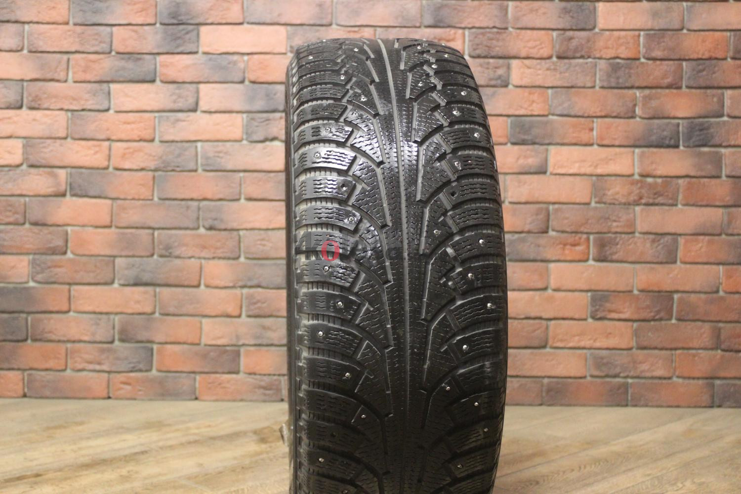 Зимние шипованные шины R18 255/60 Nokian Tyres Hakkapeliitta 5 бу (6-7 мм.) остаток шипов 70-100%