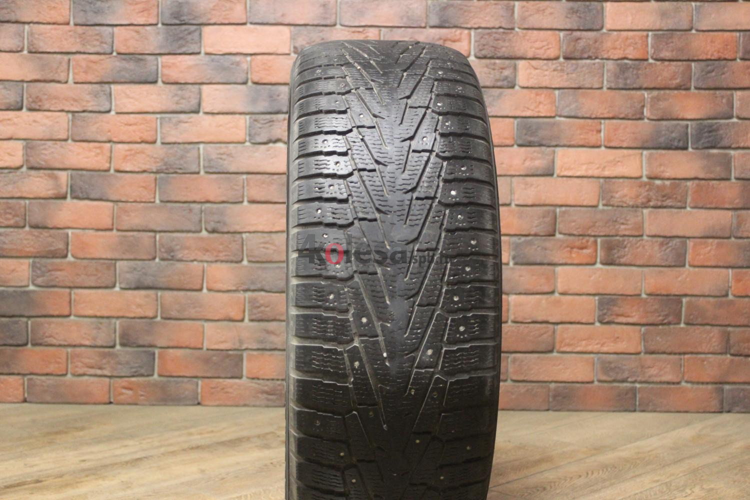 Зимние шипованные шины R18 255/60 Nokian Tyres Hakkapeliitta 7 бу (4-5 мм.) остаток шипов 0-25%