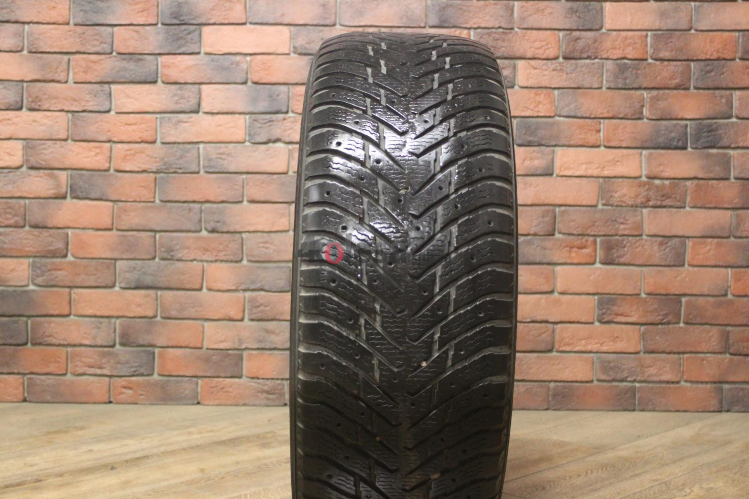 Зимние шипованные шины R18 265/60 Nokian Tyres Hakkapeliitta 8 бу (6-7 мм.) остаток шипов 0-25%