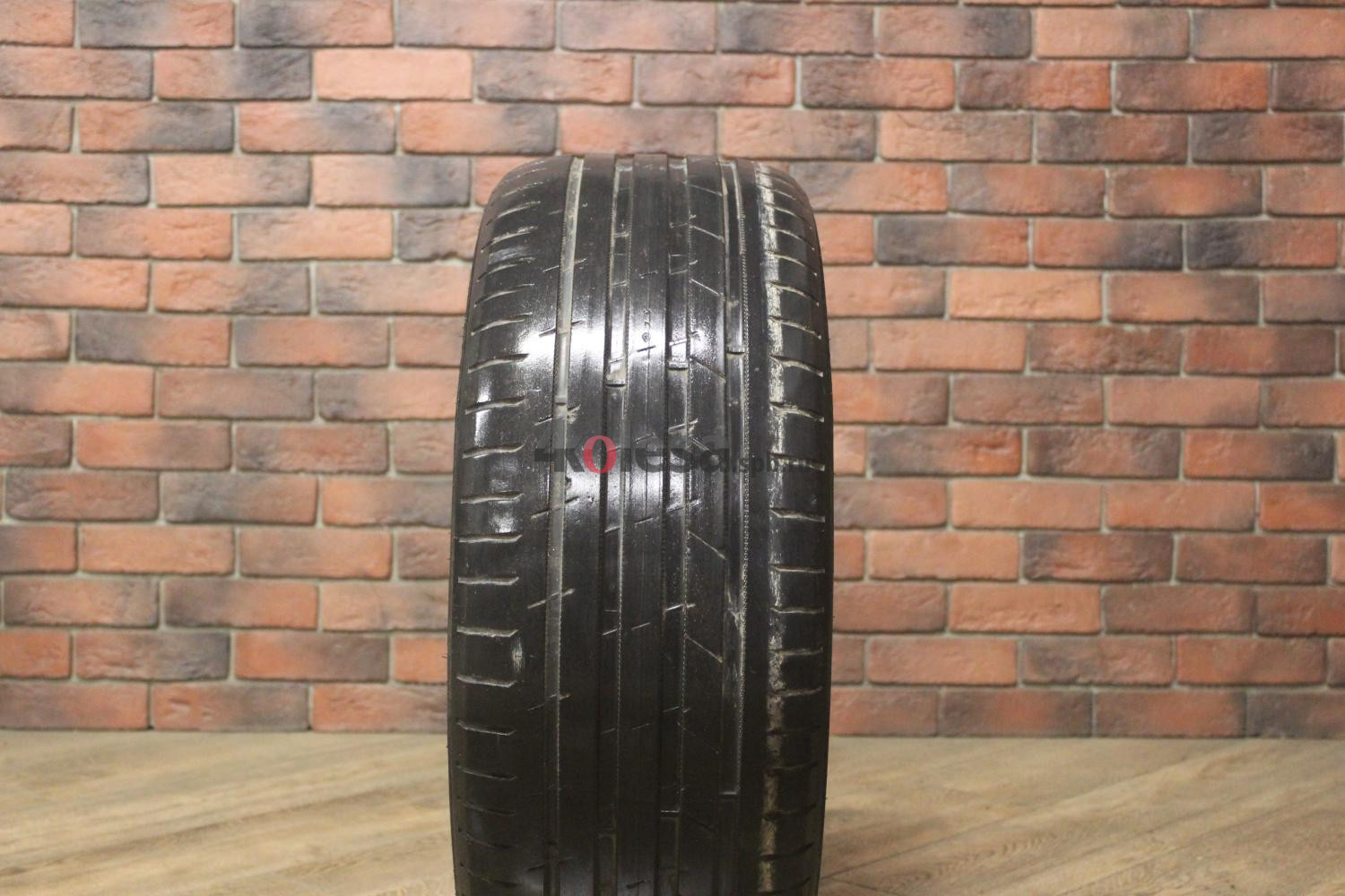 Летние  шины R20 245/40 Nokian Tyres Hakka Black 2 бу (3-4 мм.) купить в Санкт-Петербурге