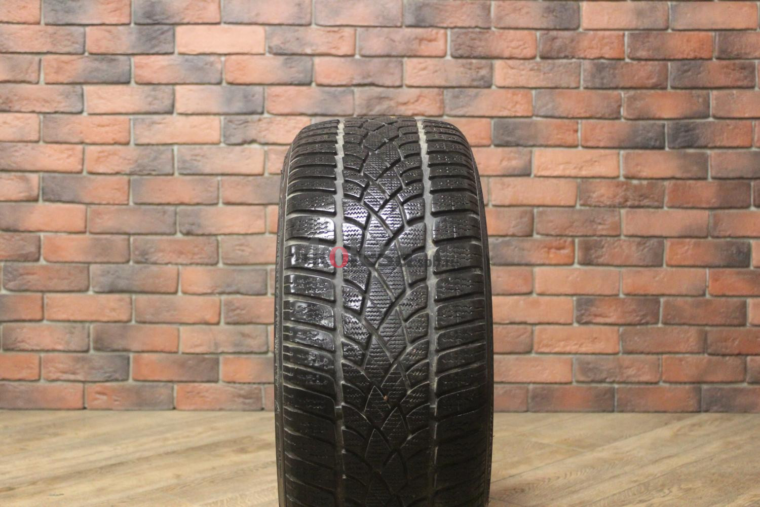 Зимние нешипованные шины R19 225/35 Dunlop SP Winter Sport 3D бу Лип. (6-7 мм.)