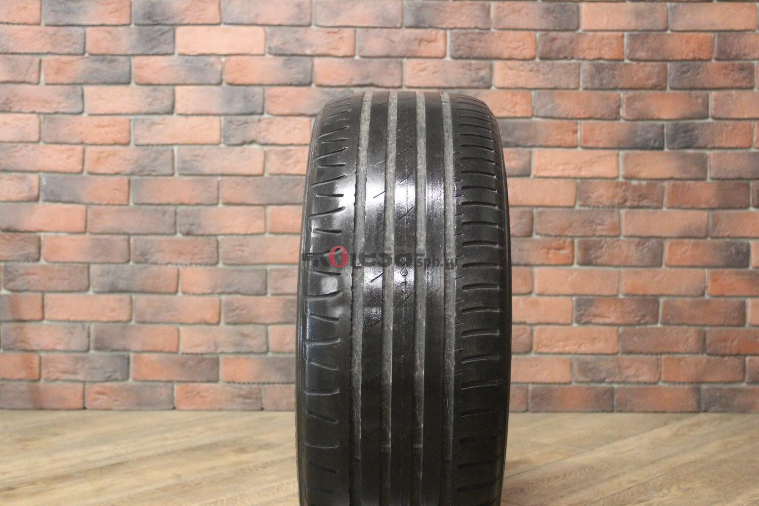 Летние  шины R16 225/60 Nokian Tyres Hakka Z бу (3-4 мм.) купить в Санкт-Петербурге