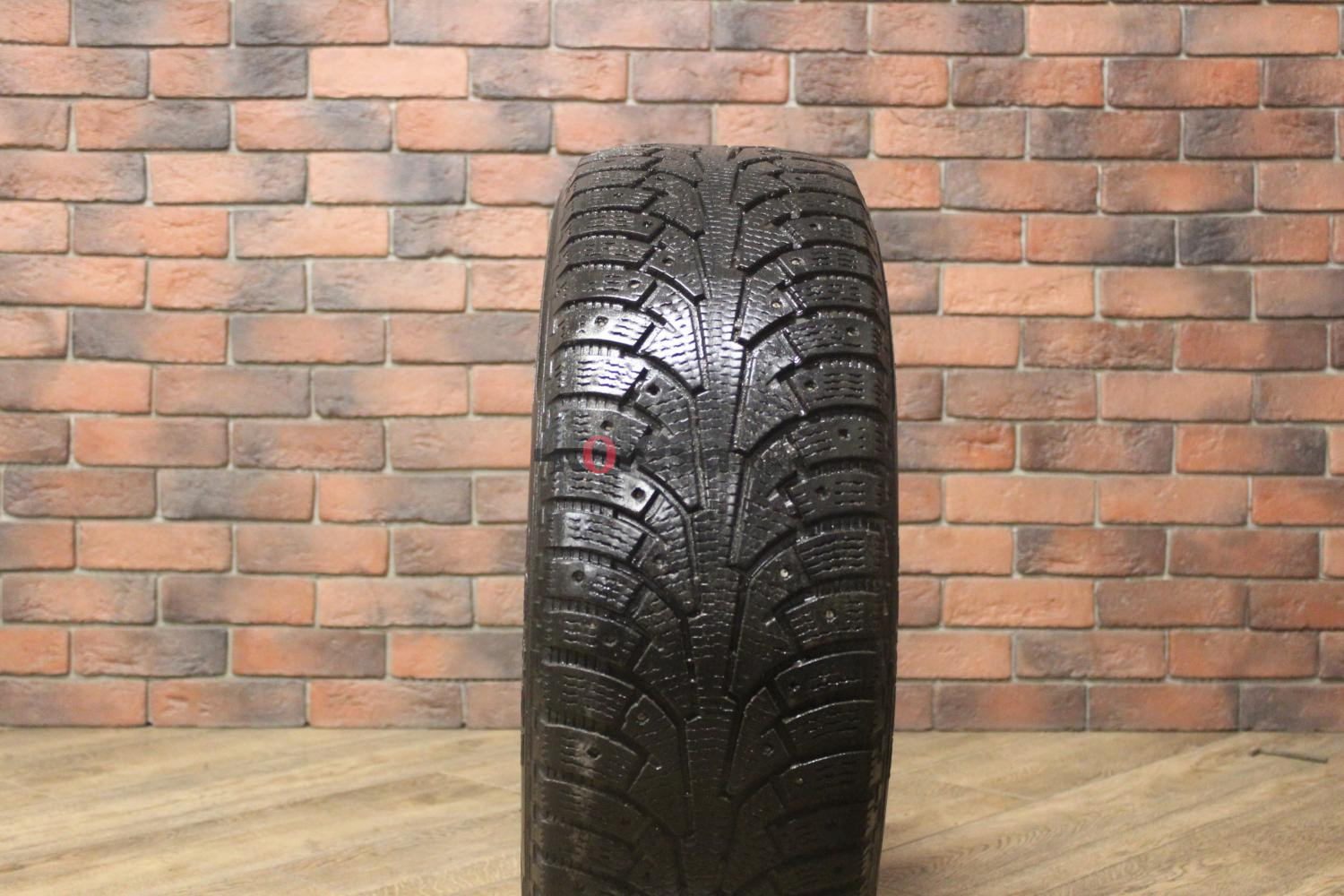 Зимние шипованные шины R18 225/55 Nokian Tyres Hakkapeliitta 5 бу (6-7 мм.) остаток шипов 0-25%