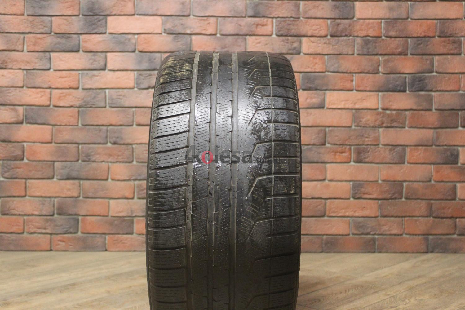 Зимние нешипованные шины R20 285/35 Pirelli SottoZero Winter 270 Serie 2 бу Лип. (4-5 мм.)