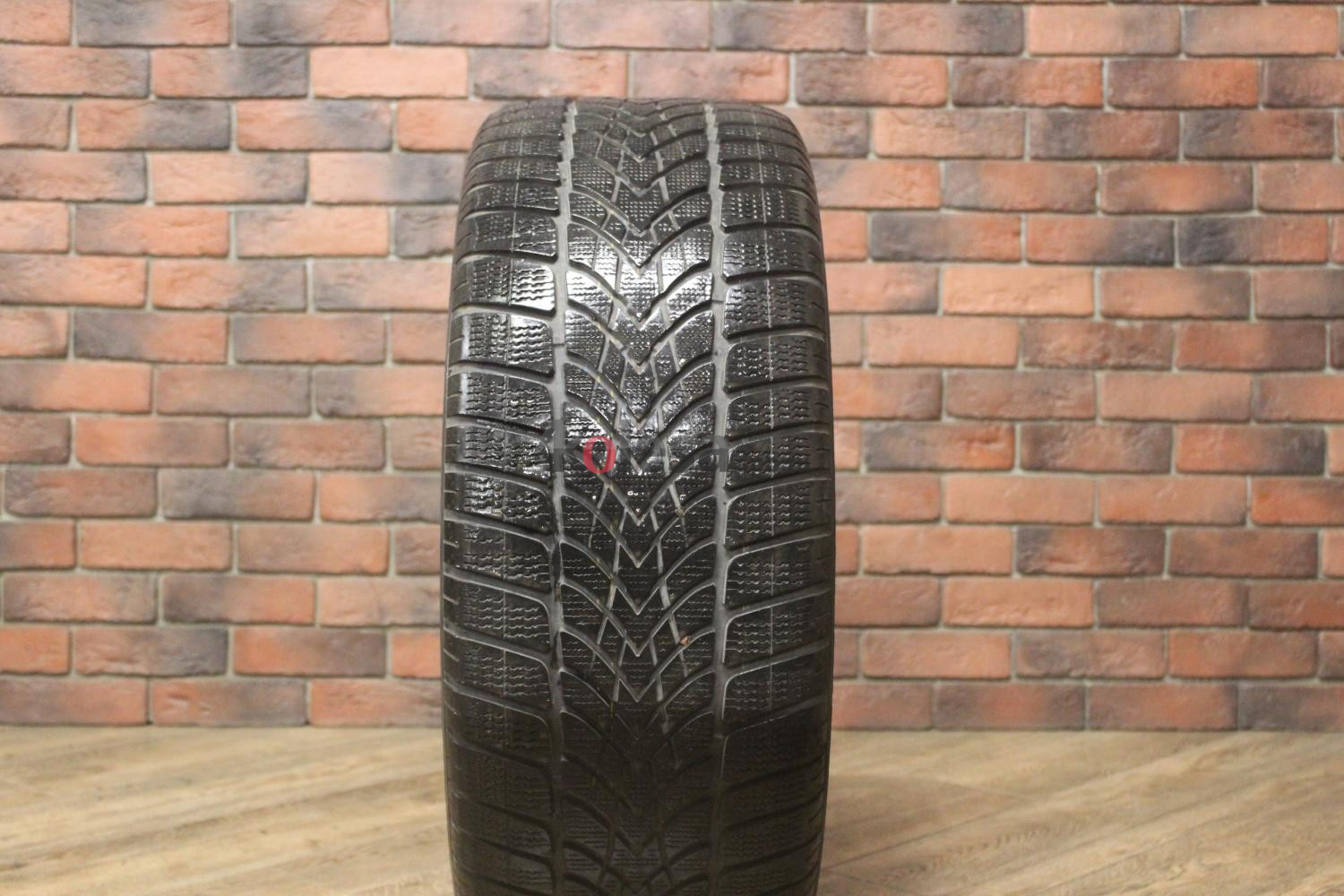 Зимние нешипованные шины R20 265/45 Dunlop SP Winter Sport 4D бу Лип. (4-5 мм.)
