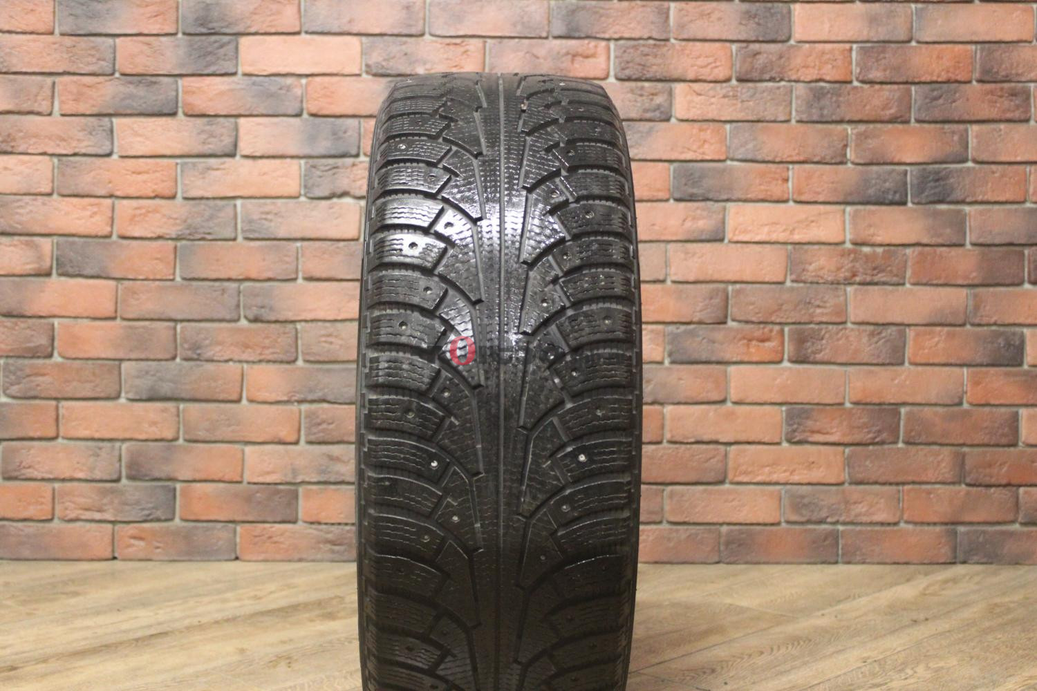 Зимние шипованные шины R20 245/50 Nokian Tyres Hakkapeliitta 5 бу (6-7 мм.) остаток шипов 0-25%