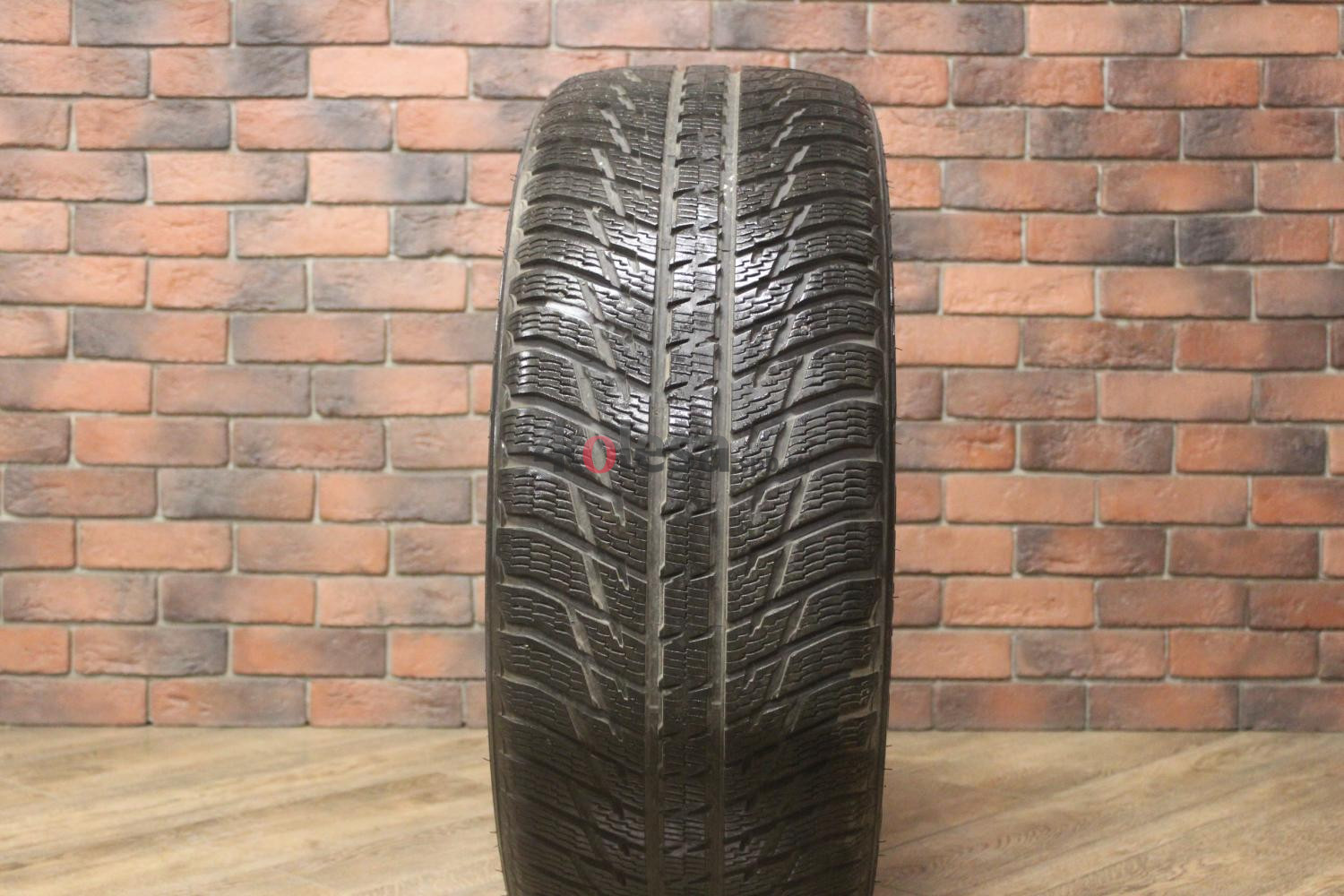 Зимние нешипованные шины R21 275/45 Nokian Tyres WR3 бу Лип. (6-7 мм.)
