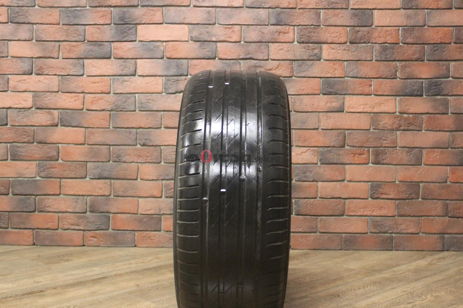 Летние  шины R18 245/45 Nokian Tyres Hakka Black бу (3-4 мм.) купить в Санкт-Петербурге