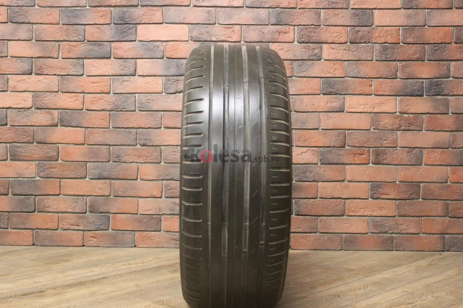 Летние  шины R18 255/60 Nokian Tyres Hakka Z бу (3-4 мм.) купить в Санкт-Петербурге
