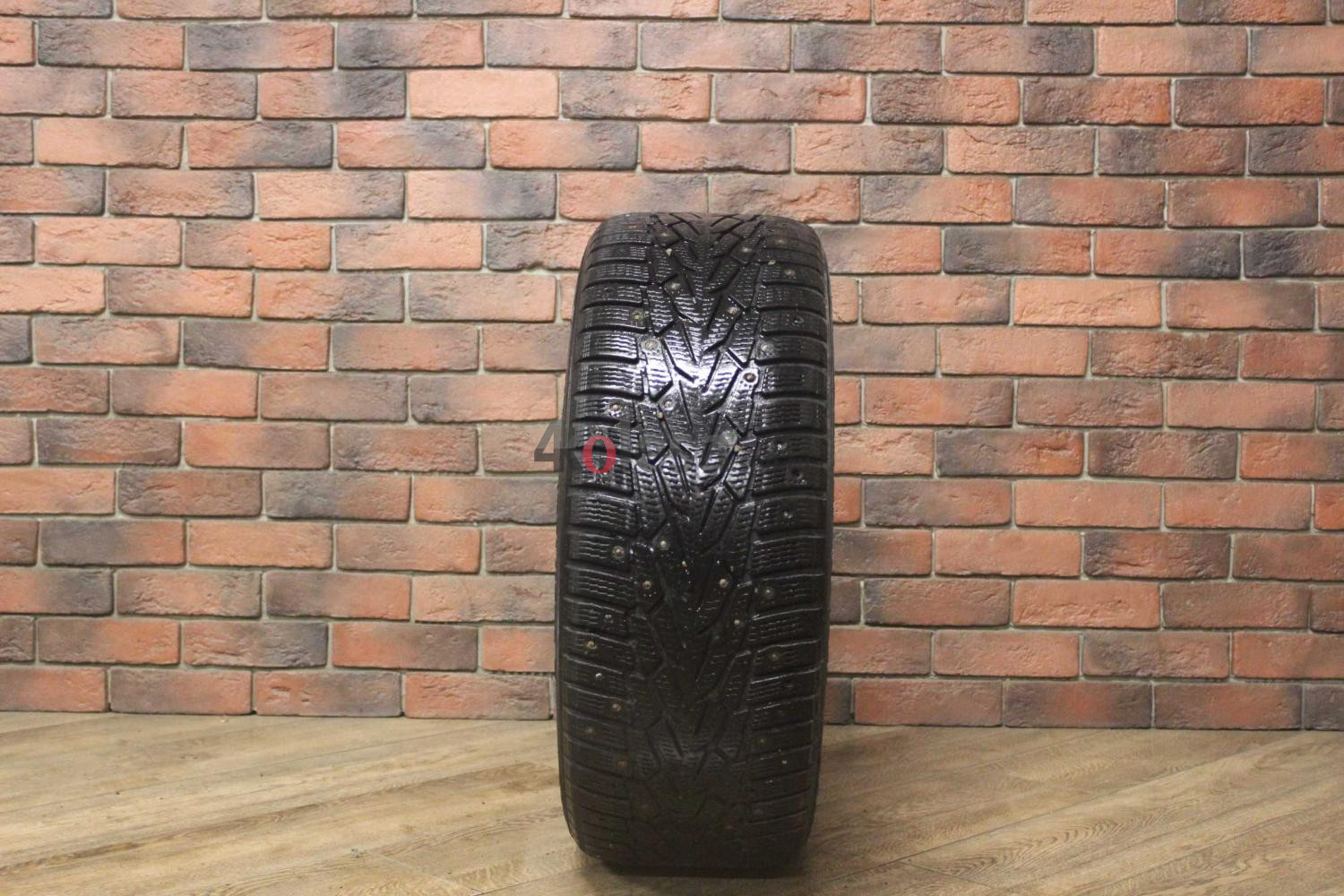 Зимние шипованные шины R17 235/55 Nokian Tyres Hakkapeliitta 7 бу (4-5 мм.) остаток шипов 0-25%