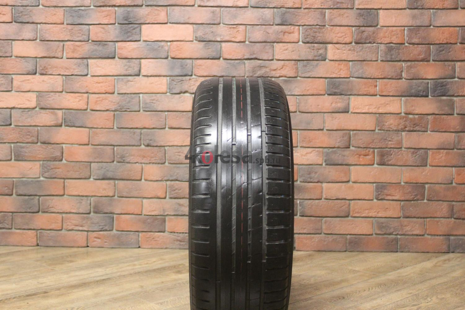Летние  шины R16 215/60 Nokian Tyres Hakka Green 2 AA бу (3-4 мм.) купить в Санкт-Петербурге
