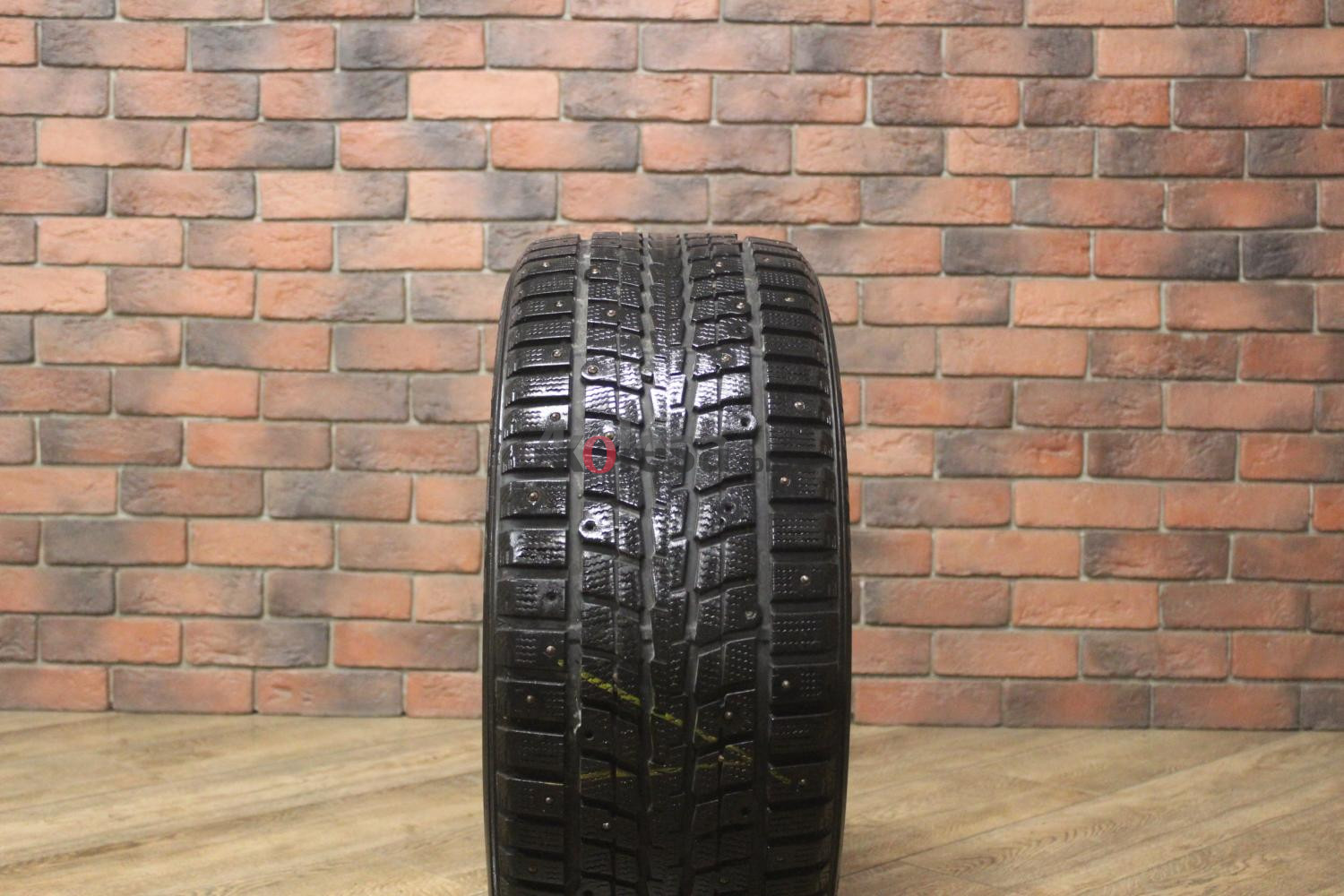 Зимние шипованные шины R17 235/45 Dunlop SP Winter ICE 01 бу (6-7 мм.) остаток шипов 70-100%