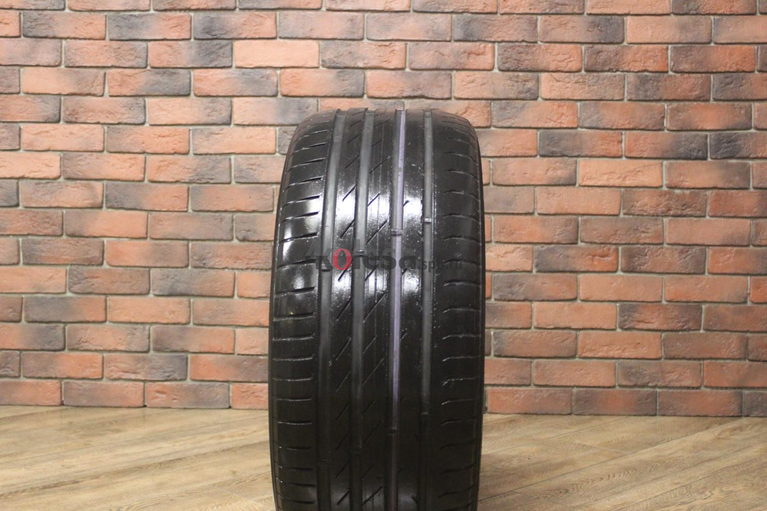 Летние  шины R18 255/45 Nokian Tyres Hakka Black бу (3-4 мм.) купить в Санкт-Петербурге