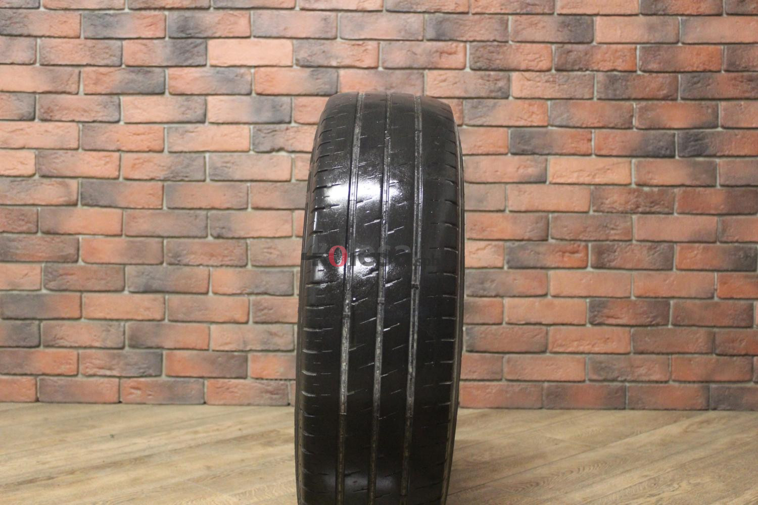 Летние  шины R16C 205/75 Nokian Tyres Hakka Van бу (3-4 мм.) купить в Санкт-Петербурге