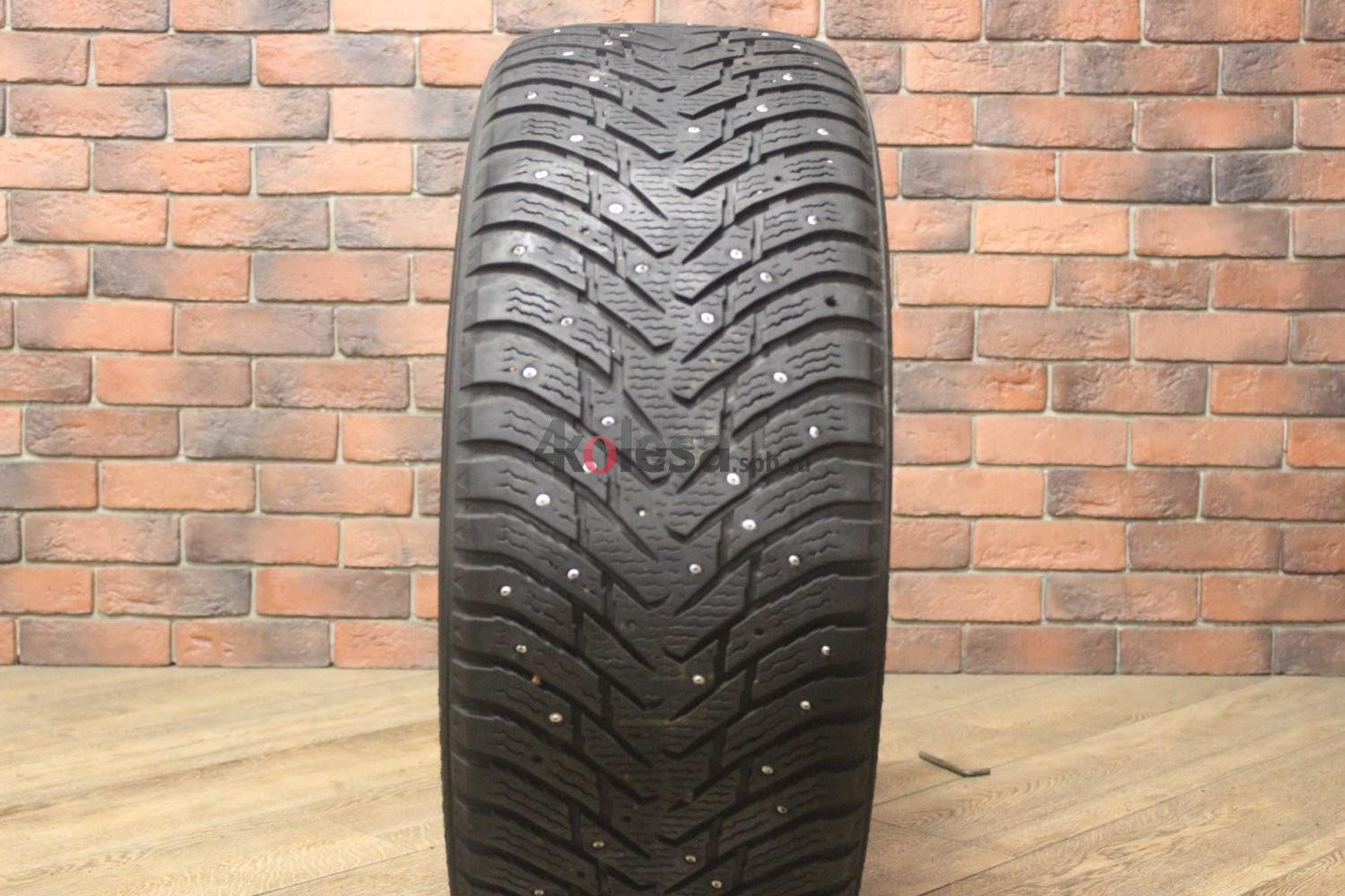 Зимние шипованные шины R18 255/55 Nokian Tyres Hakkapeliitta 8 бу (6-7 мм.) остаток шипов 70-100%