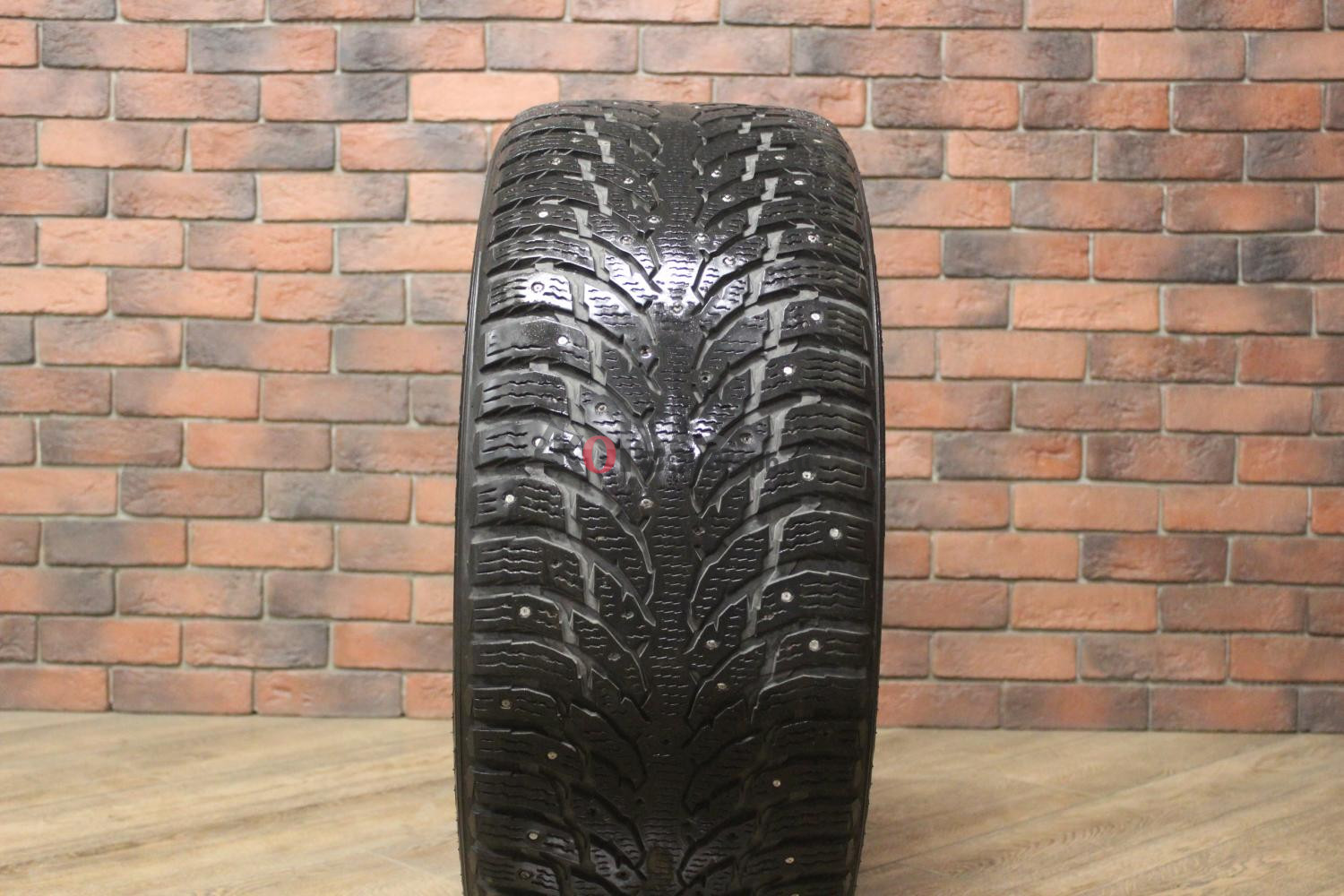 Зимние шипованные шины R21 285/40 Nokian Tyres Hakkapeliitta 9 бу (6-7 мм.) остаток шипов 25-49%