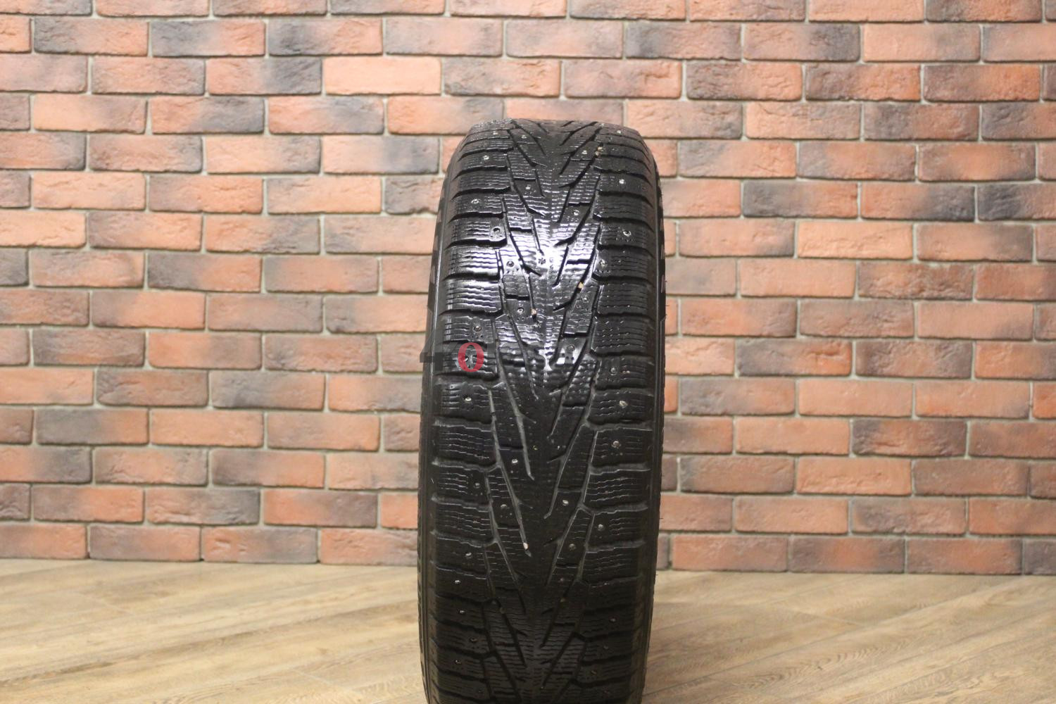 Зимние шипованные шины R18 225/60 Nokian Tyres Hakkapeliitta 7 бу (6-7 мм.) остаток шипов 50-69%