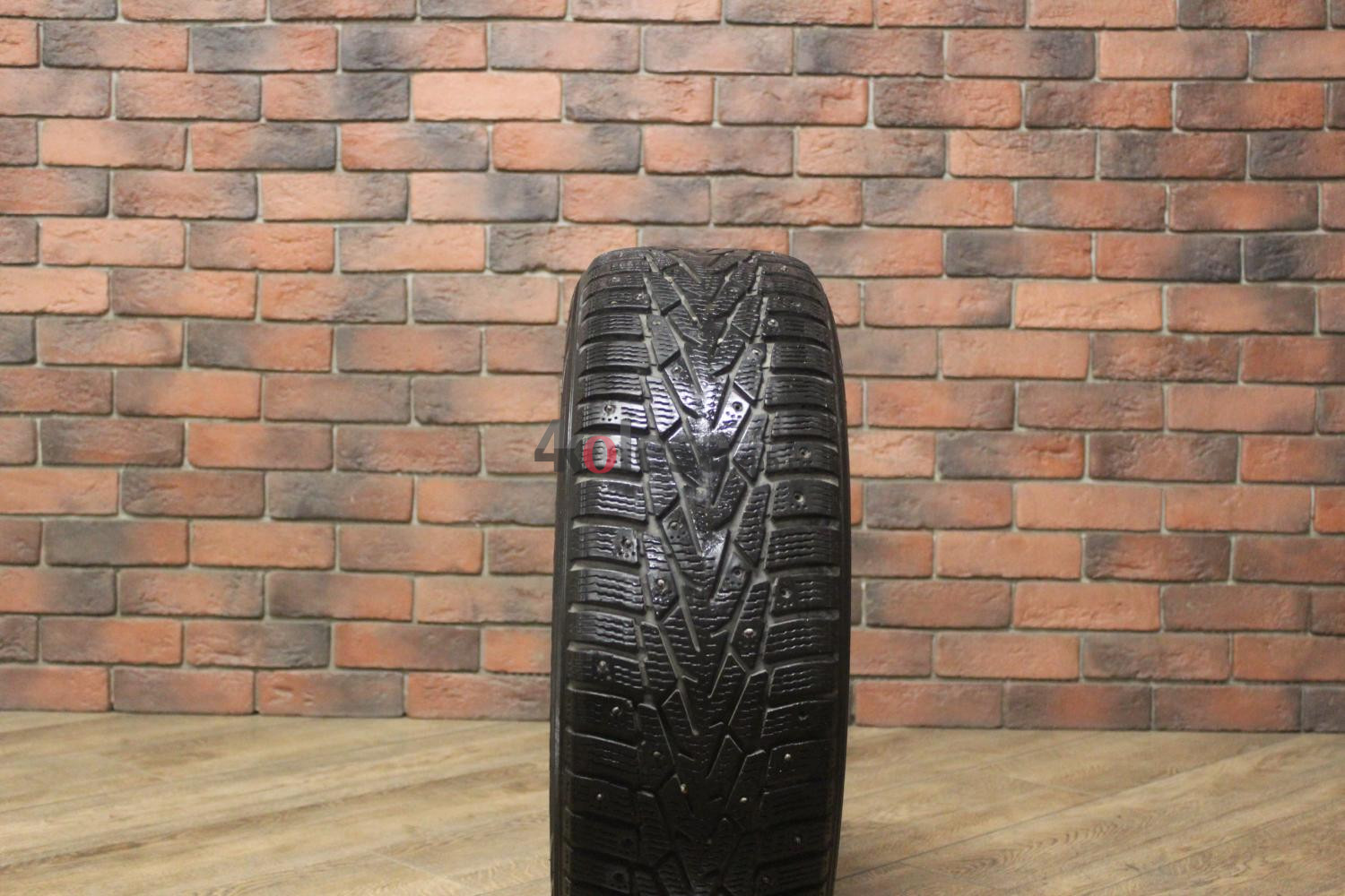 Зимние шипованные шины R15 195/65 Nokian Tyres Nordman 7 бу (4-5 мм.) остаток шипов 50-69%