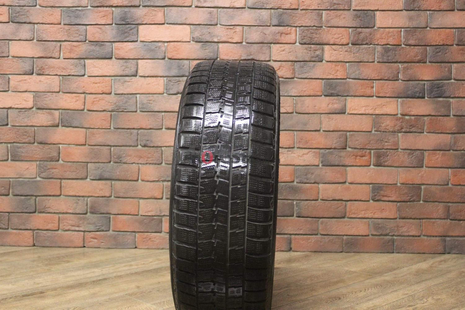Зимние нешипованные шины R18 225/55 Dunlop Winter Maxx WM01 бу Лип. (4-5 мм.)