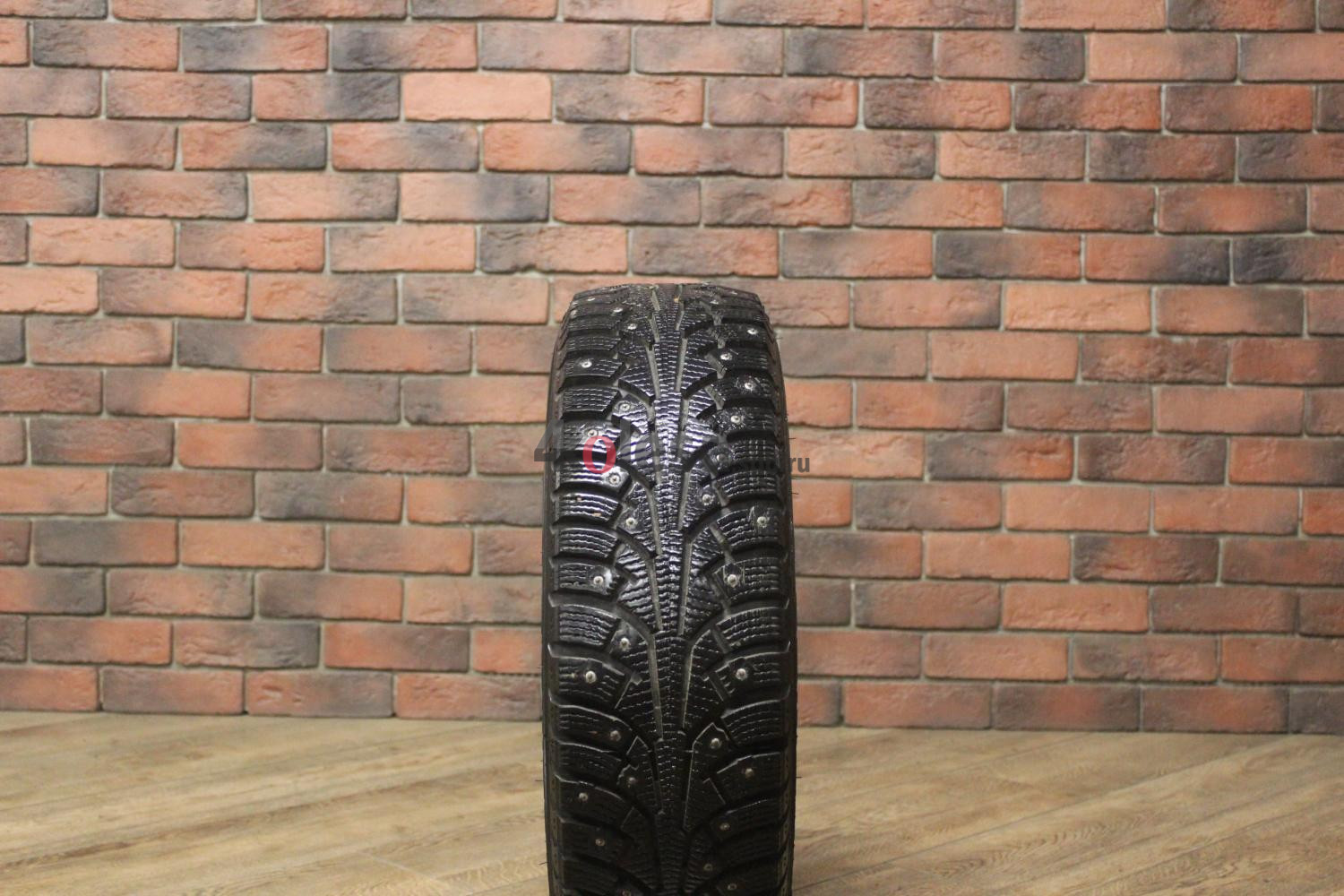 Зимние шипованные шины R14 175/70 Nokian Tyres Nordman 5 бу (8-9 мм.) остаток шипов 70-100%