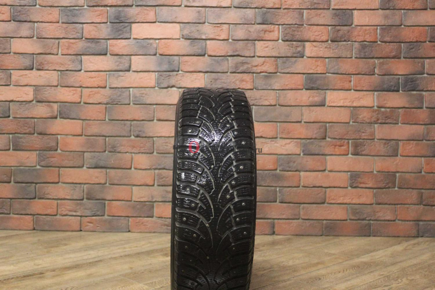 Зимние шипованные шины R15 185/65 Bridgestone Noranza 2 бу (4-5 мм.) остаток шипов 70-100%