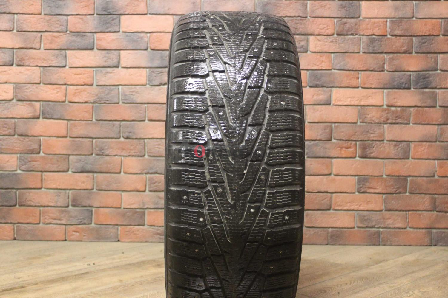 Зимние шипованные шины R18 285/60 Nokian Tyres Hakkapeliitta 7 бу (6-7 мм.) остаток шипов 50-69%