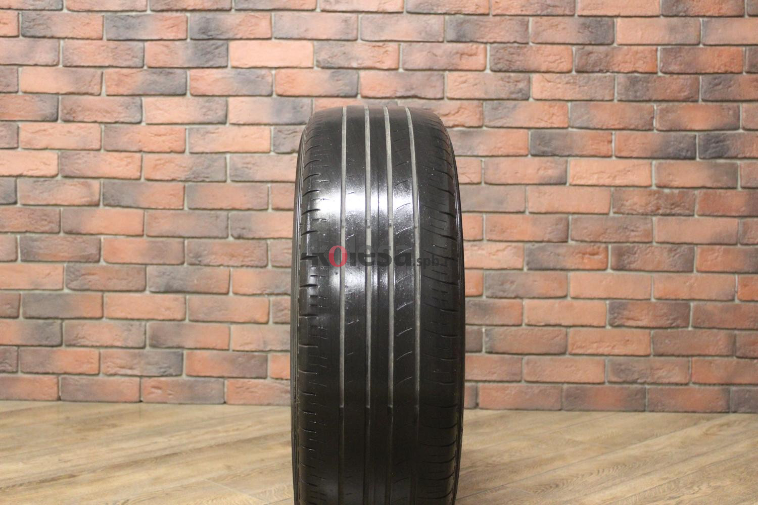 Летние  шины R17 215/60 Dunlop Enasave EC300+ бу (3-4 мм.) купить в Санкт-Петербурге