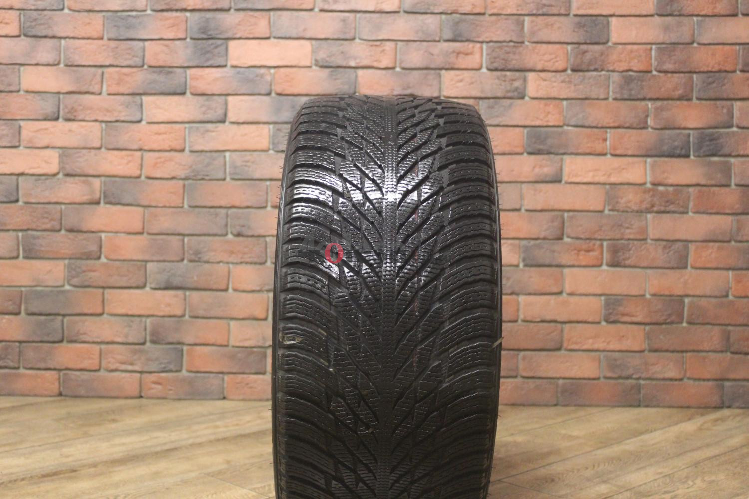 Зимние нешипованные шины R19 275/40 Nokian Tyres Hakkapeliitta R3 бу Лип. (6-7 мм.)