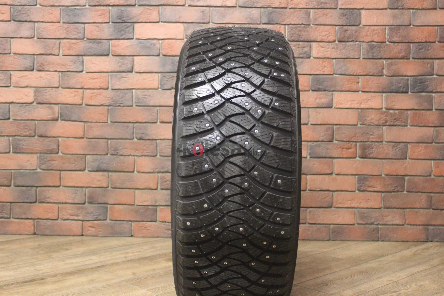 Зимние шипованные шины R20 275/50 Dunlop Grandtrek Ice 03  ШИП (новые)