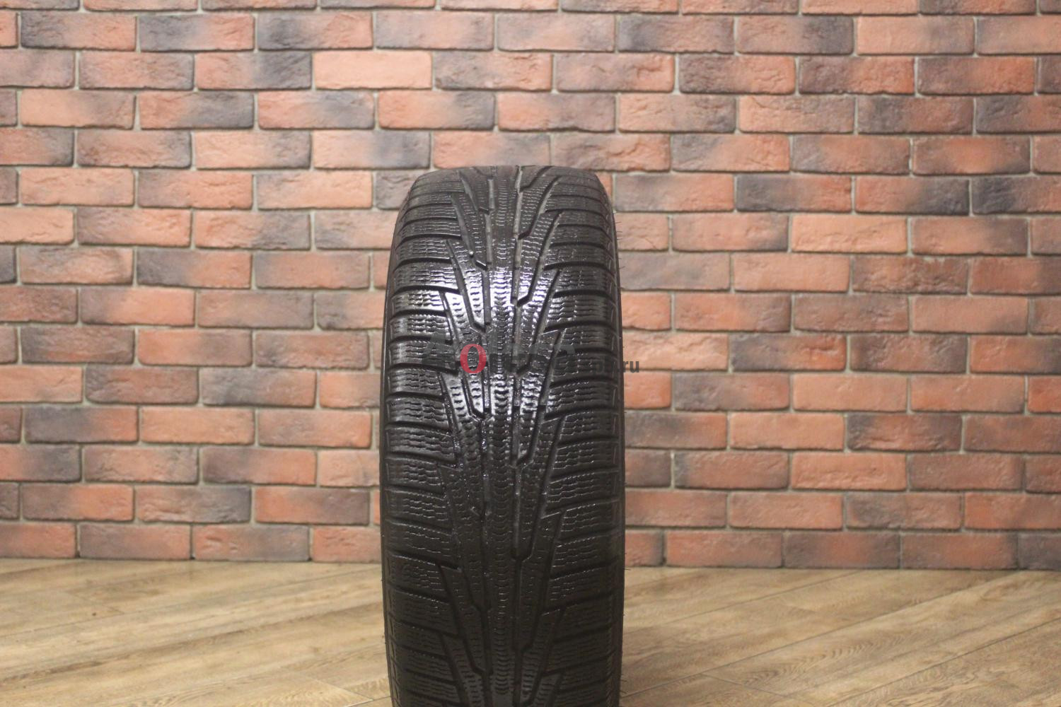 Зимние нешипованные шины R16 215/60 Nokian Tyres Nordman RS 2 бу Лип. (4-5 мм.)
